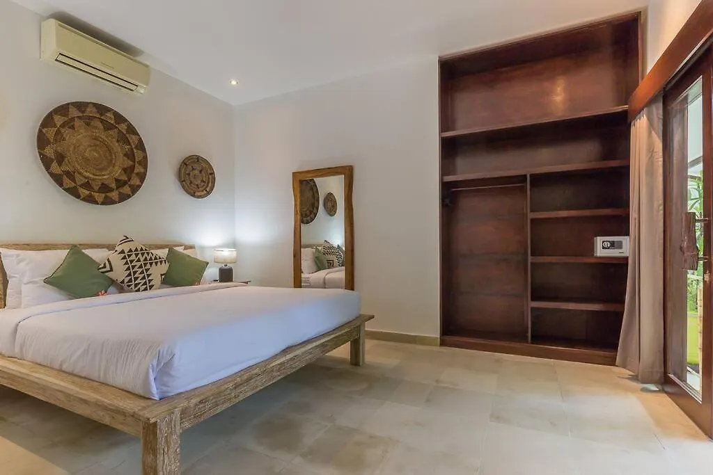 Villa Budha 2 4Bedrs 12M Pool, 700M2 Garden&Bbq, Central & Quiet Seminyak Indonesien