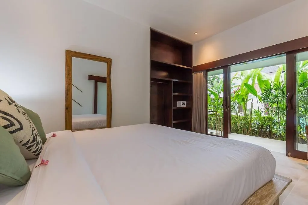 Villa Budha 2 4Bedrs 12M Pool, 700M2 Garden&Bbq, Central & Quiet Seminyak Indonesien